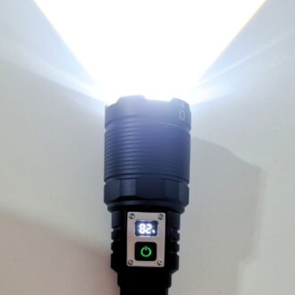 פנס טקטי עצמתי במיוחד פנס טקטי עצמתי במיוחד