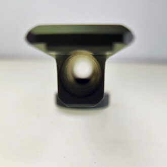 מתאם מסילה לגשר M16 עם חור המאפשר שימוש בכוונות גיבוי מתאם מסילה לגשר M16 עם חור המאפשר שימוש בכוונות גיבוי