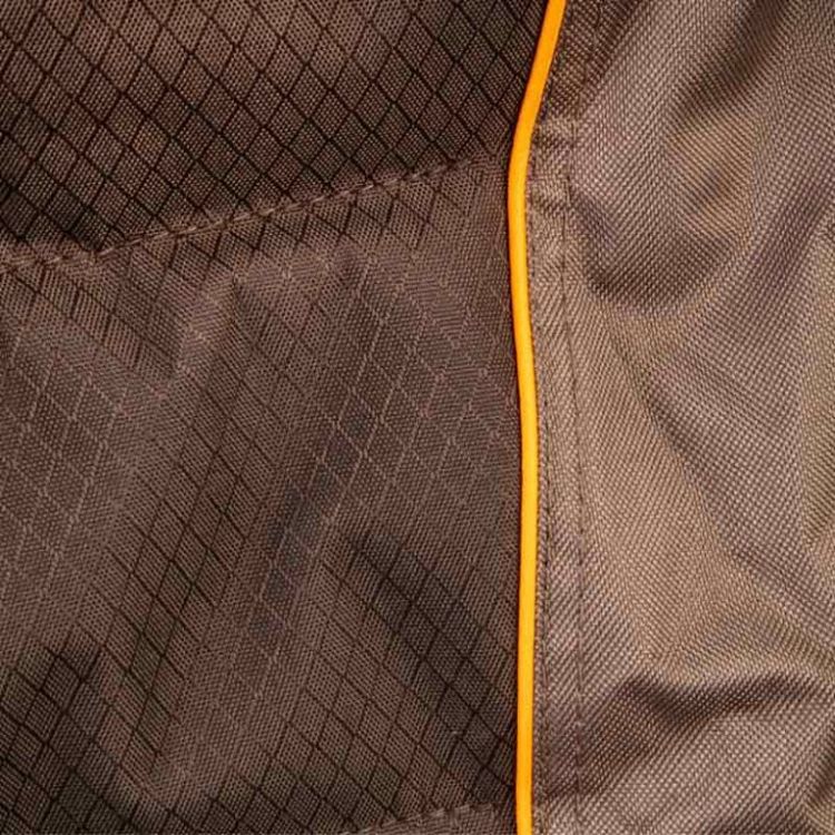 כיסא שטח מפנק עם מתקן לכוס יין ולפחית(4)