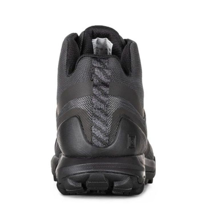 נעל נגד החלקה דגם AT MID BOOT – אפור כהה (1)