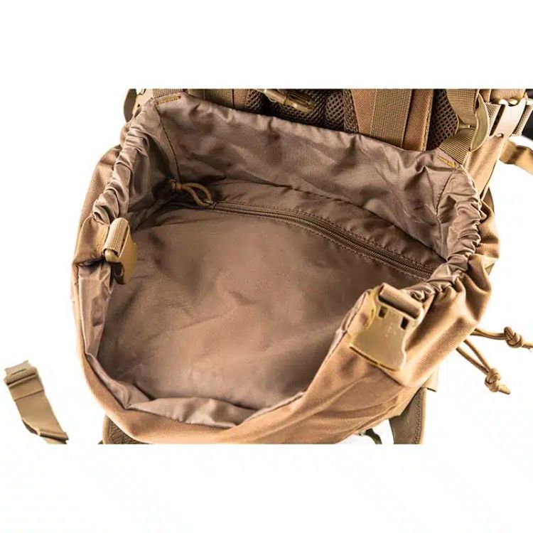 תרמיל לוחם מקצועי בפנים